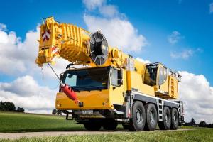 Liebherr LTM 1100-4.2 '2009